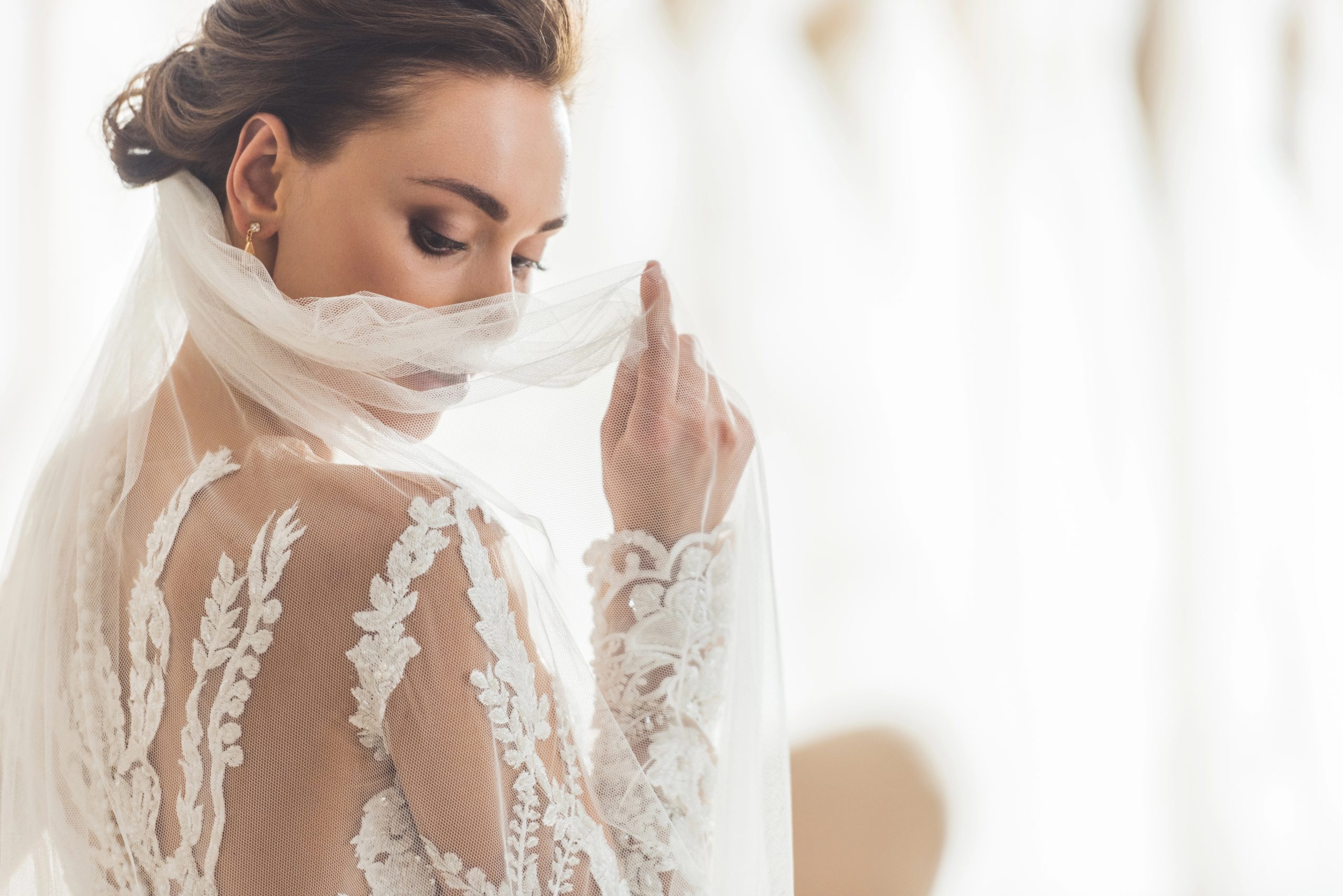 beautiful white dress bride